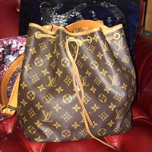 Petite Noe ShoulderBag